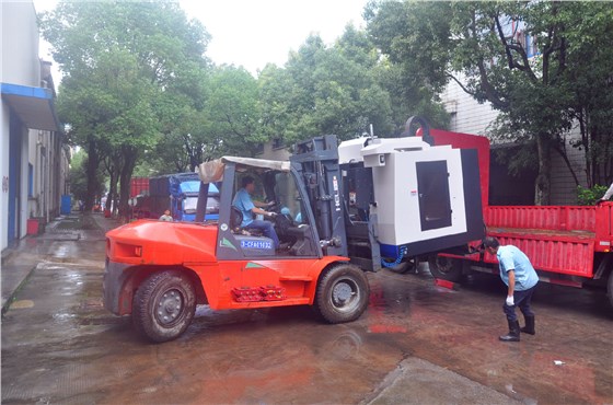 防汛期間，皖南電機(jī)轉(zhuǎn)移重要設(shè)備至安全地帶